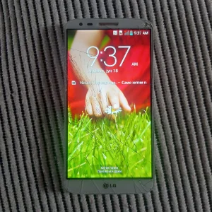 LG G2 16GB sim free za delove