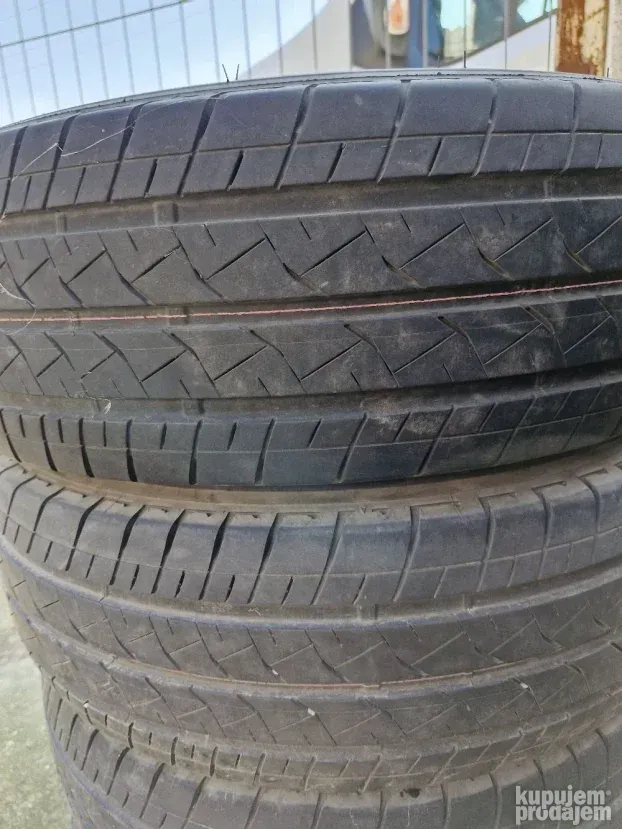 225/65 r16c bridgestone