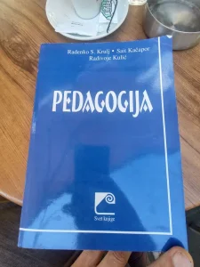 PEDAGOGIJA -Radenko Krulj /2003