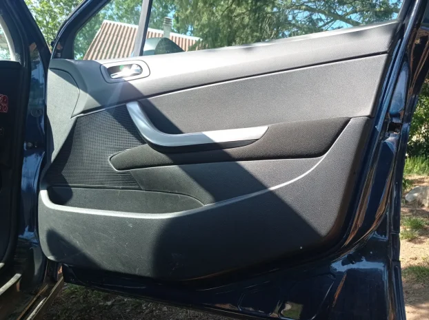 Peugeot Pezo Pežo 308 Enterijer