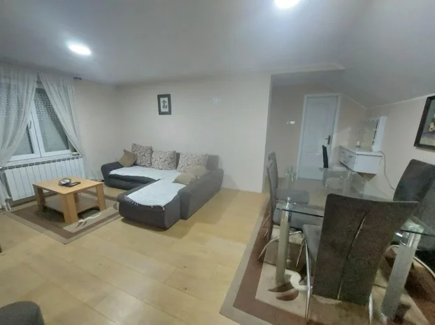 Opština Novi Sad, 2.0 dvosobna, 65 m²