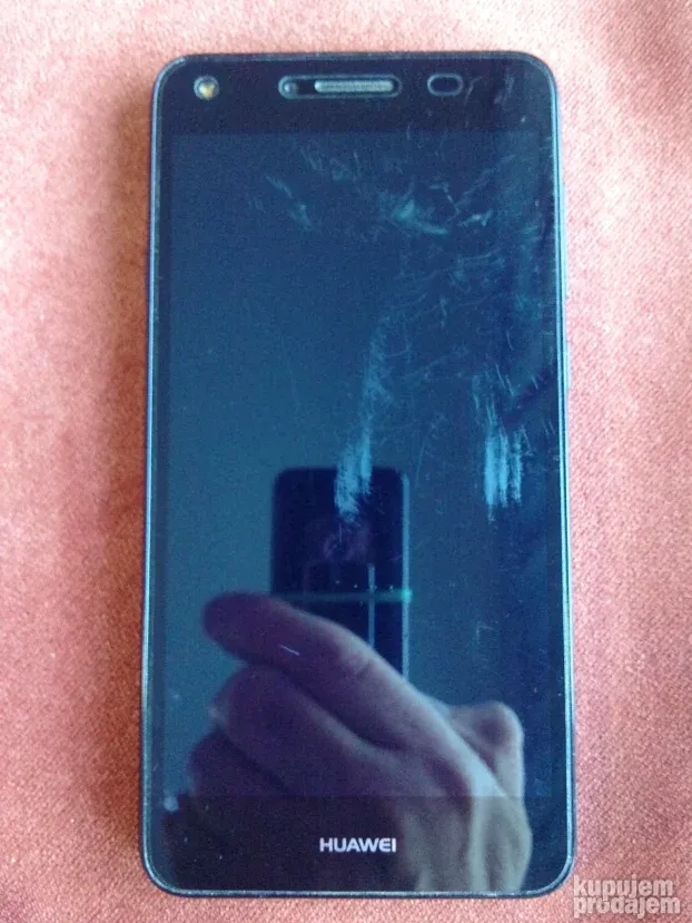 Huawei, alcatel i Iphone.