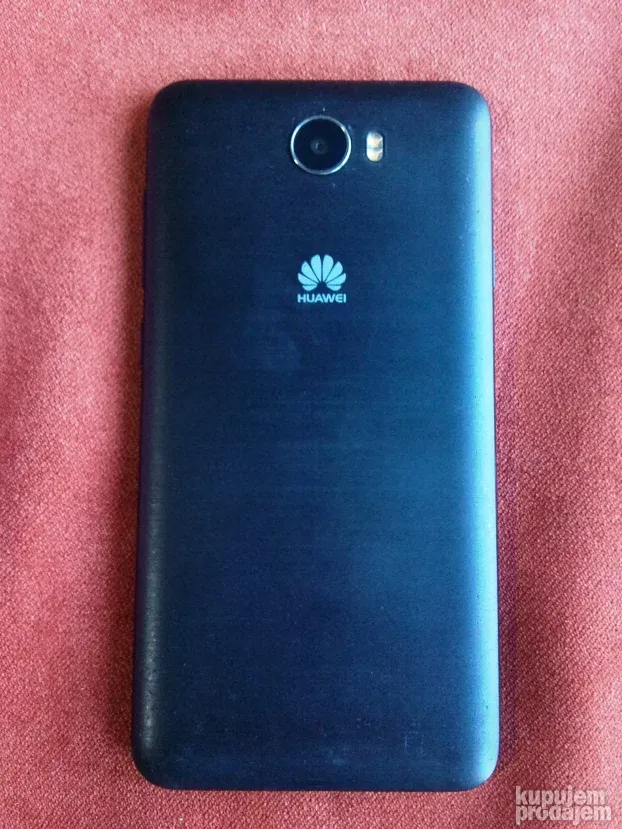 Huawei, alcatel i Iphone.