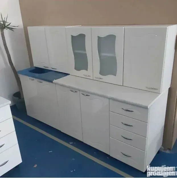Kuhinje medijapan 2m