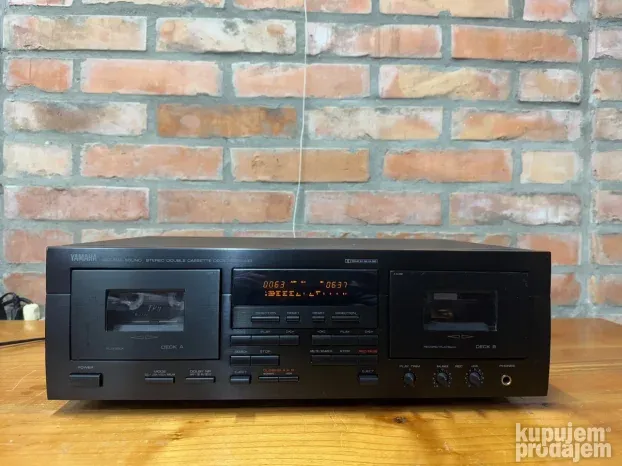 Yamaha KX W492