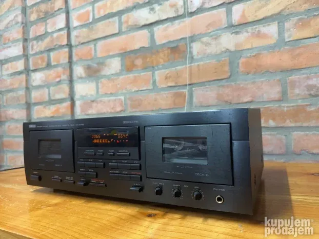 Yamaha KX W492