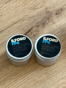 Ilford FP4 film 10 metara