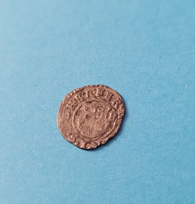 Stari srebrni novcic iz 1623 god