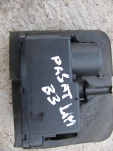 Pasat b3 vakum centralne brave ispravan