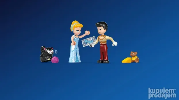 LEGO Disney 43275 Pepeljugin zamak i kočija sa konjima