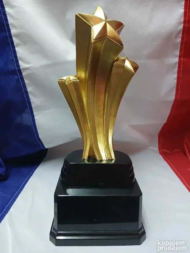 Unikatni trofej "Zvezda"