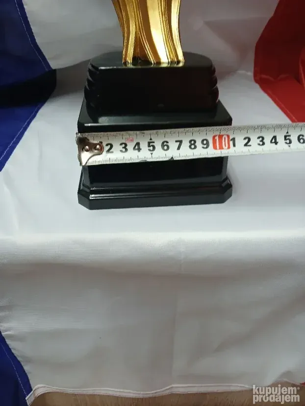 Unikatni trofej "Zvezda"