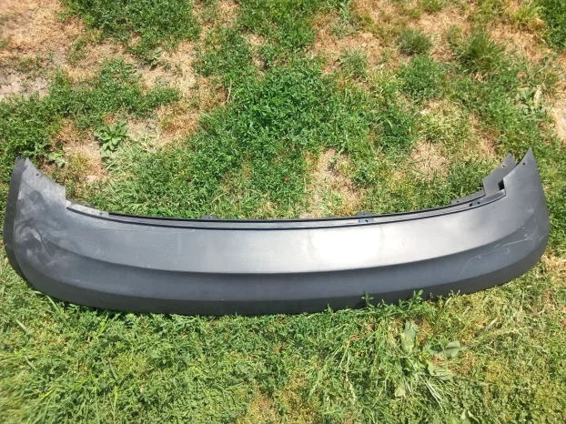 Skoda Rapid difuzor spojler zadnjeg branika 2012-2017