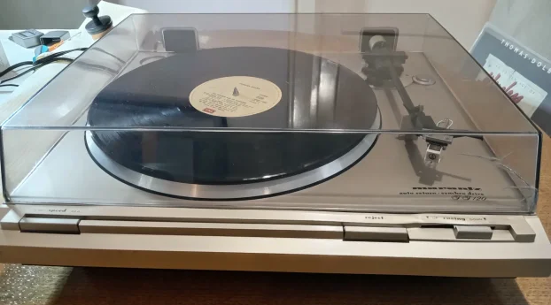 Marantz TT-120