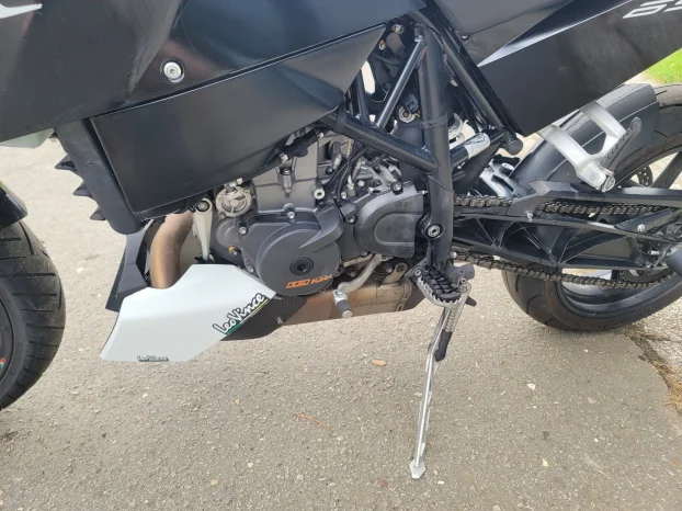 KTM Duke 690