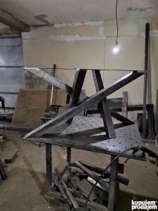 Metalno postolje za stolove br 500 JEŽ plastificirano