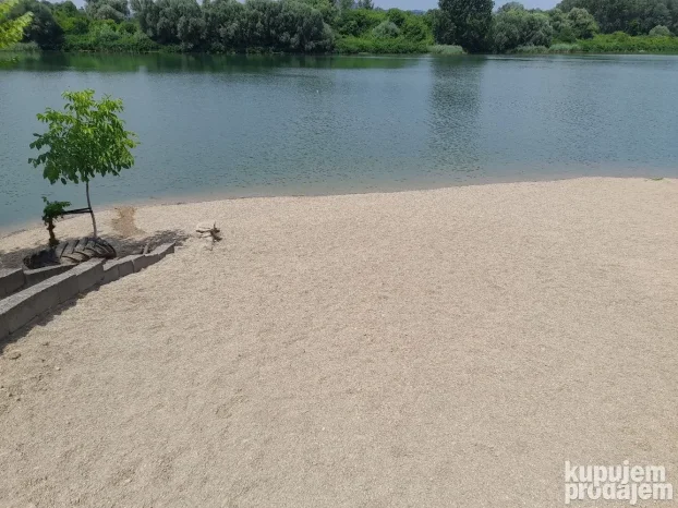 Srebrno jezero - Smestaj na obali