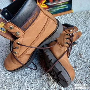 Cat Caterpillar cizma br 41 topp koza masiv