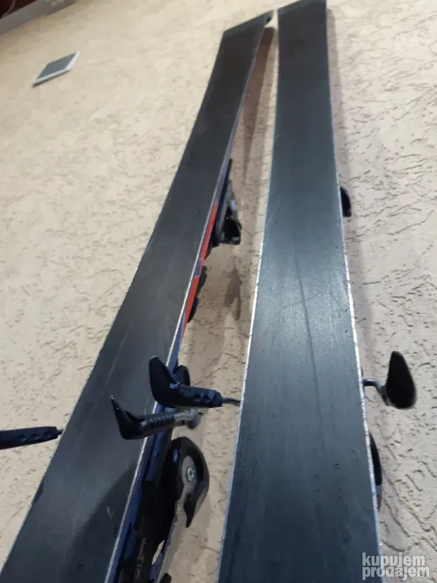 Skije ATOMIC 162 cm