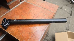 uhc felt 30.9 400mm karbon NOVO