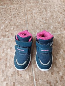 Kangaroos cipele broj 23 za devojcicu