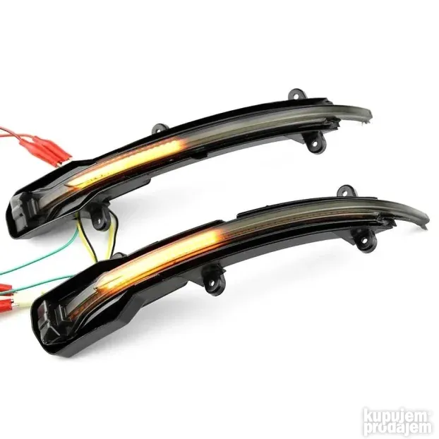 AUDI Q5 Q7 SQ5 8R Bočni šetajući žmigavci 2010-2017