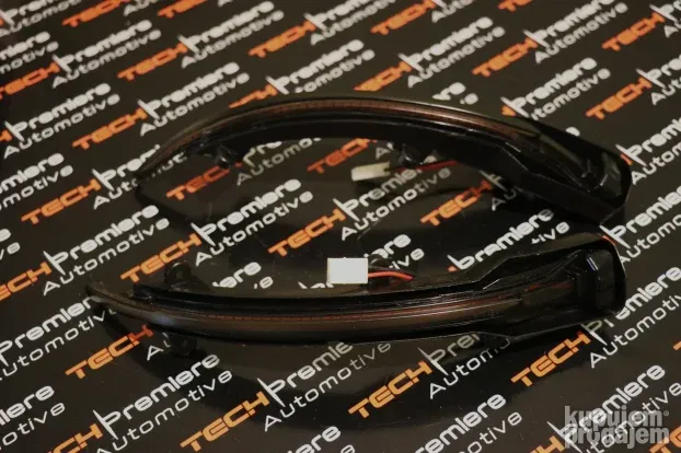 AUDI Q5 Q7 SQ5 8R Bočni šetajući žmigavci 2010-2017