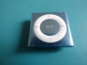 Apple - iPod shuffle - 2GB MP3 Player (6th Generation)