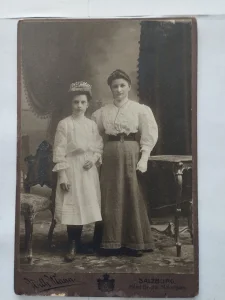 Stara fotografija na kartonu Lot 252