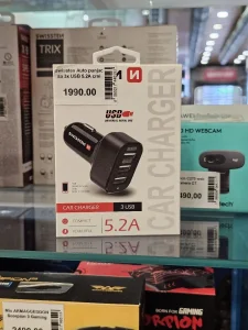 Swissten auto punjač 5,2A 3 USB priključka