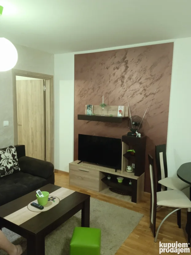 Izdajem  apartman u Vrnjačkoj  Banji, korišćenje vaučera