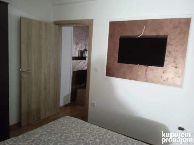 Izdajem  apartman u Vrnjačkoj  Banji, korišćenje vaučera