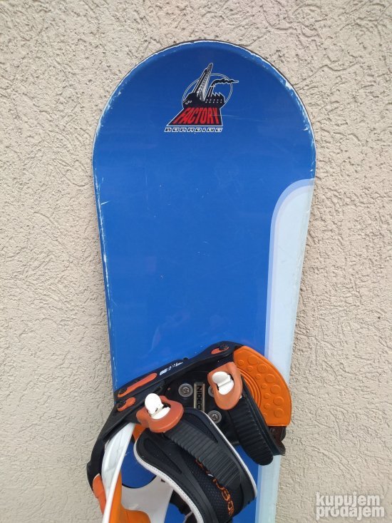 Snoubord SCOTT / 135 cm