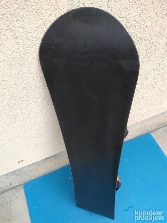 Snoubord SCOTT / 135 cm