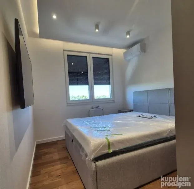 Trosoban, Nova Detelinara, 63m2