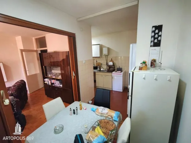 Edvarda Griga, Resnik, Rakovica, Beograd - KupujemProdajem