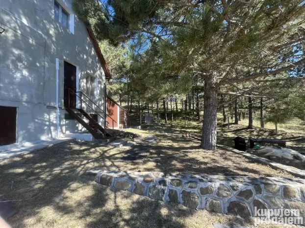 Tometino polje, Valjevo, Divčibare, 3.0 trosobna, 65 m²