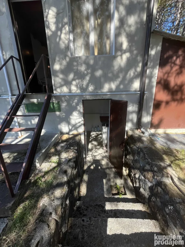 Tometino polje, Valjevo, Divčibare, 3.0 trosobna, 65 m²