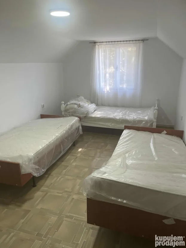 Tometino polje, Valjevo, Divčibare, 3.0 trosobna, 65 m²