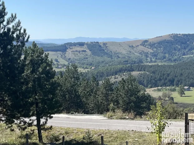 Tometino polje, Valjevo, Divčibare, 3.0 trosobna, 65 m²