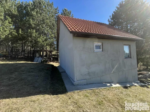 Tometino polje, Valjevo, Divčibare, 3.0 trosobna, 65 m²