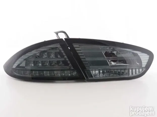 Seat Leon 1P 2009+ LED Stop svetla lampa crna