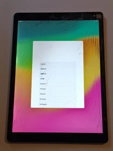 Apple iPad tablet jeftin za delove ili popravku
