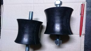 Gumeni odstojnik - nosač M16