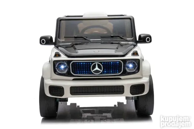 Jeep Wrangler  na akumulator 12v 4 motora kljuc za paljenje