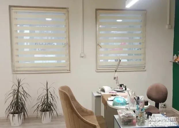 Zebra  zavese  BEZ BUŠENJA,  montiranje sa KUKICAMA