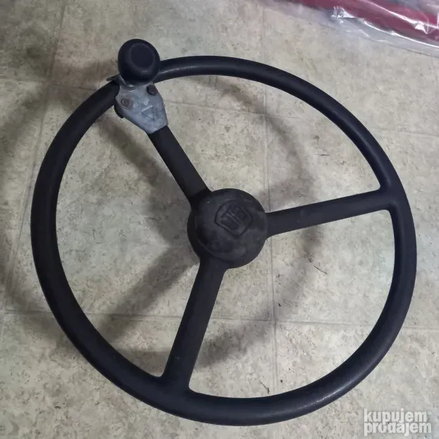 Volan (fabrički) za traktor Univerzal 445