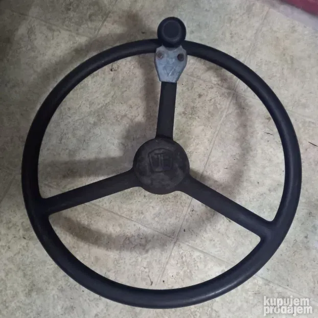 Volan (fabrički) za traktor Univerzal 445