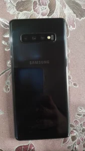 Samsung Galaxy s10+