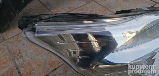 Ford Transit Custom 13-18 desni halogen far